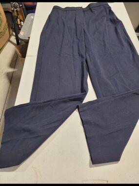 Briggs New York Navy Women's Dress Pants